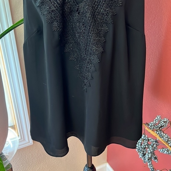 Wayf Lace up Black Camisole - Picture 4 of 11